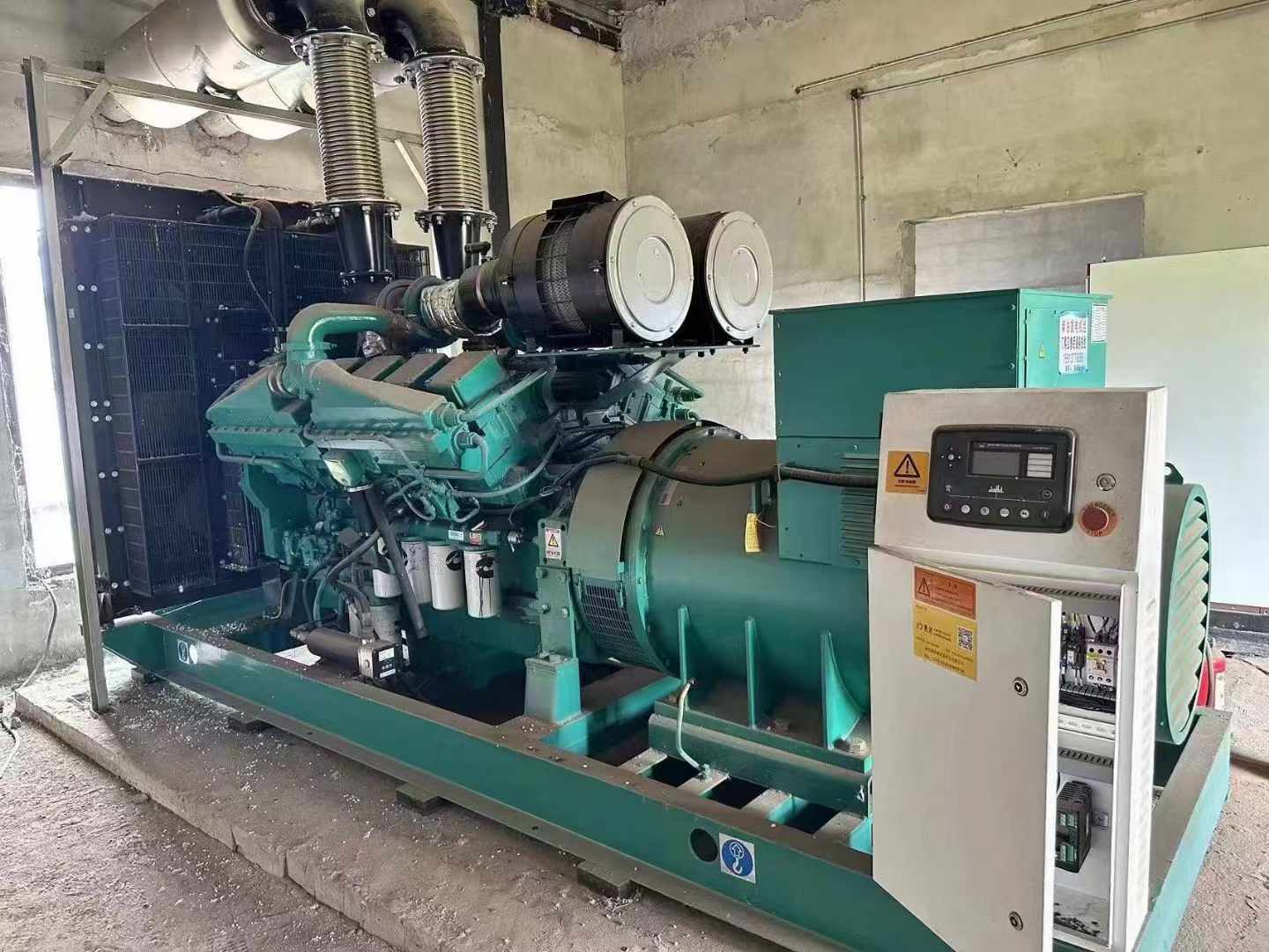 烟台无功补偿装置的性能评估需要考虑哪些因素？