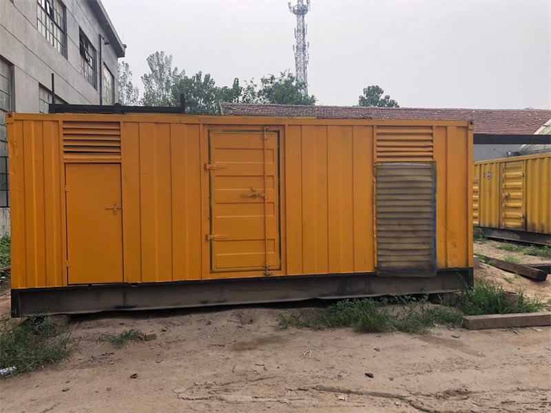 烟台发电机出租进行负载测试时，电瓶电量不足的具体判断标准是什么？