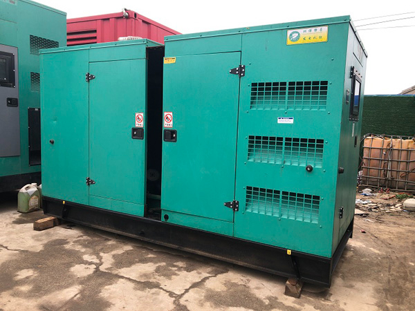 烟台怎样合理控制磷酸铁锂蓄电池的充放电倍率以延长其使用寿命？